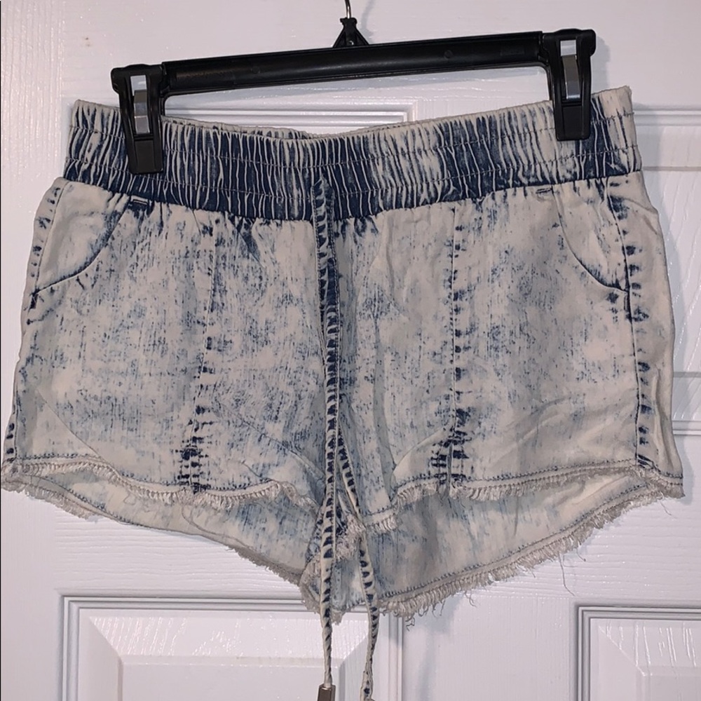 Flowy shorts